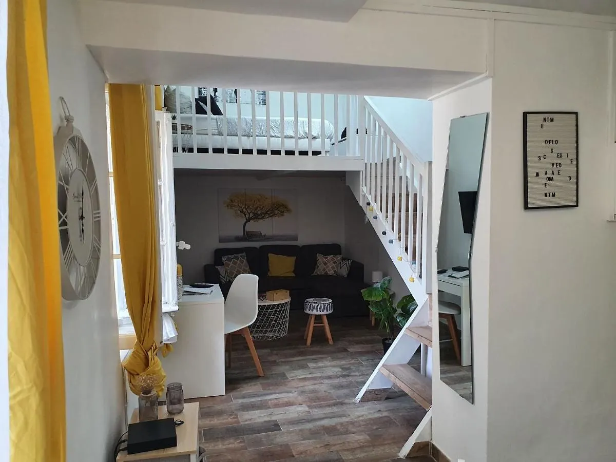 Lemon Tree - Vieux Port Marseille Apartment