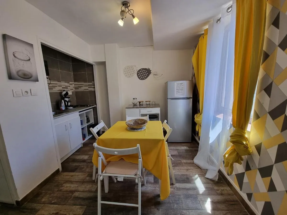 Lemon Tree - Vieux Port Marseille Apartment