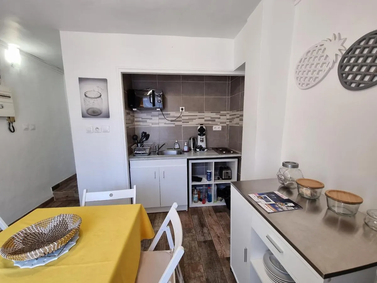 Lemon Tree - Vieux Port Marseille Apartment