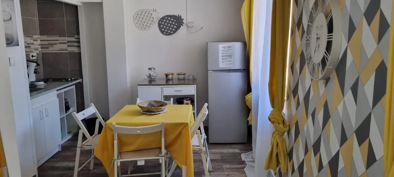 Lemon Tree - Vieux Port Marseille Apartment