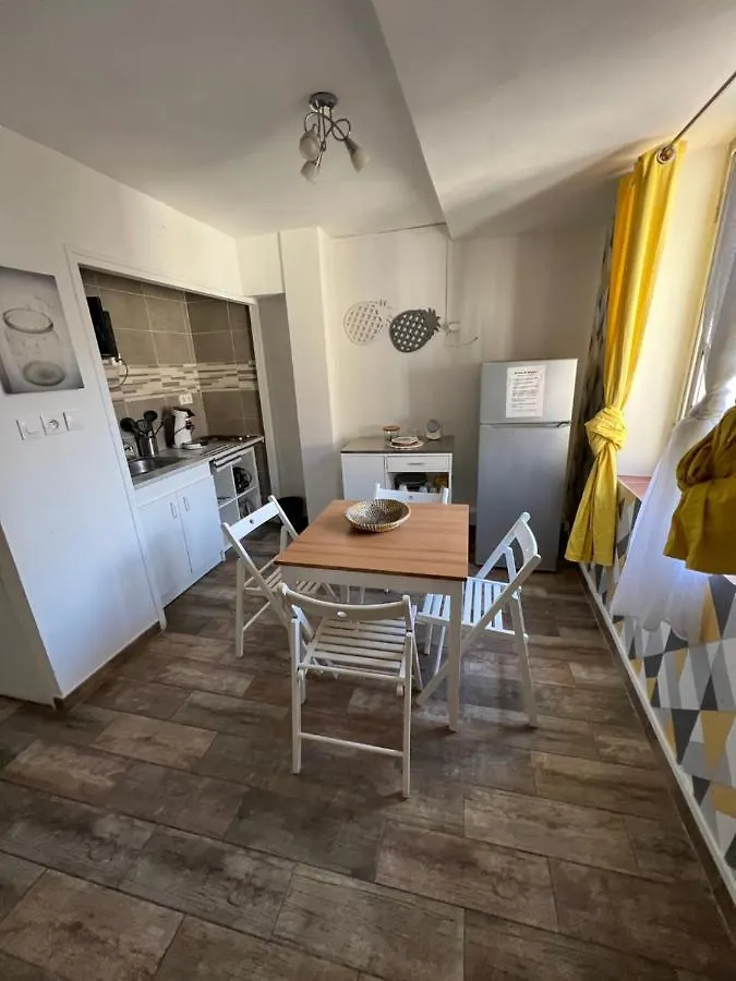Lemon Tree - Vieux Port Marseille Apartment